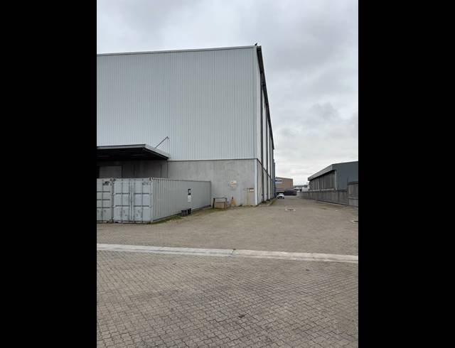8,176M² WAREHOUSE TO LET IN EPPING INDUSTRIAL
